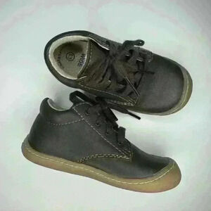 Footmates Reagan Lace-Up Oxford Sneaker